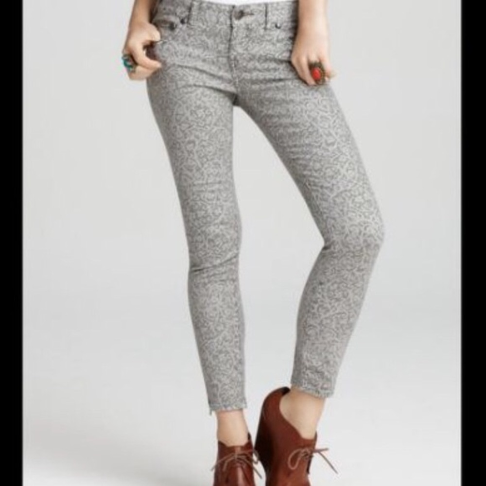 Free People Gray Patterned Skinny Pants